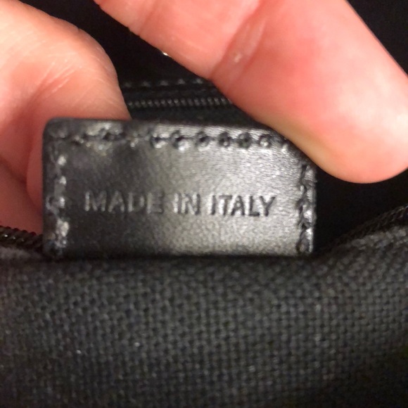 AUTHENTIC Burberry Tote - Picture 5 of 13